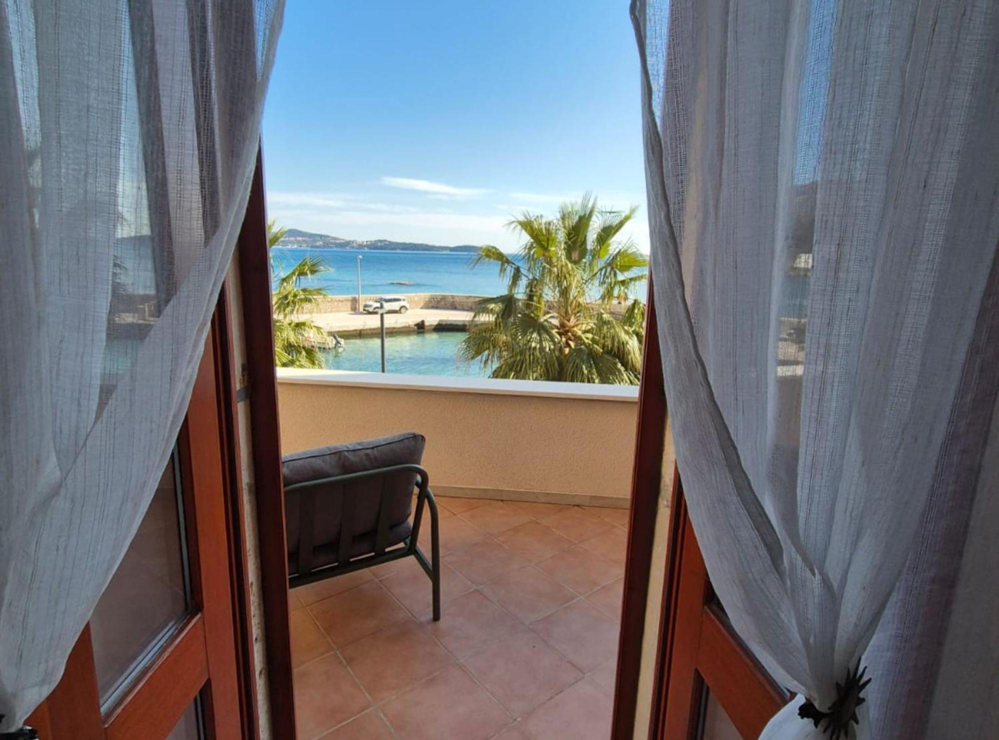 Villa Ana Apartments Mlini Bagian luar foto